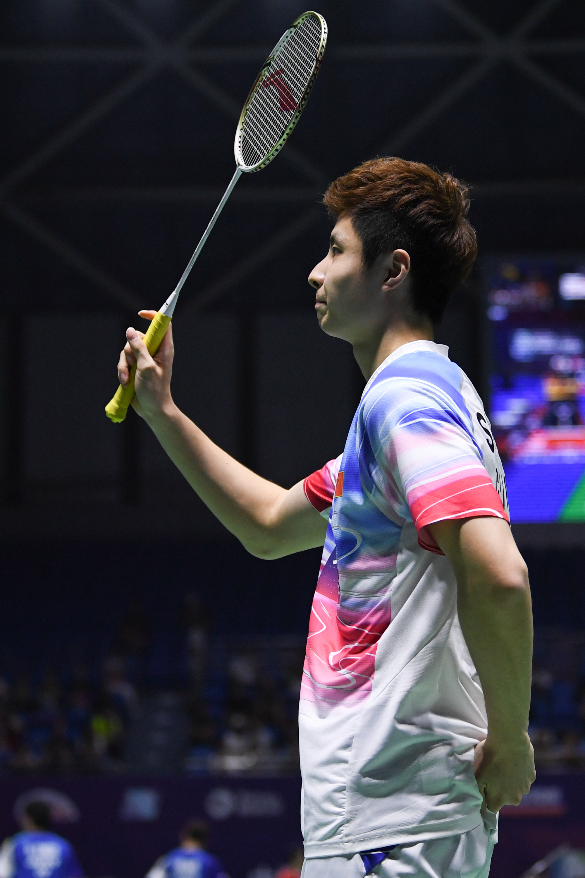 防守上采取 防守上采取