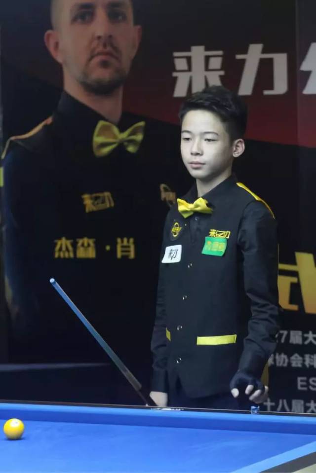 梅与佩拉的 梅与佩拉的
